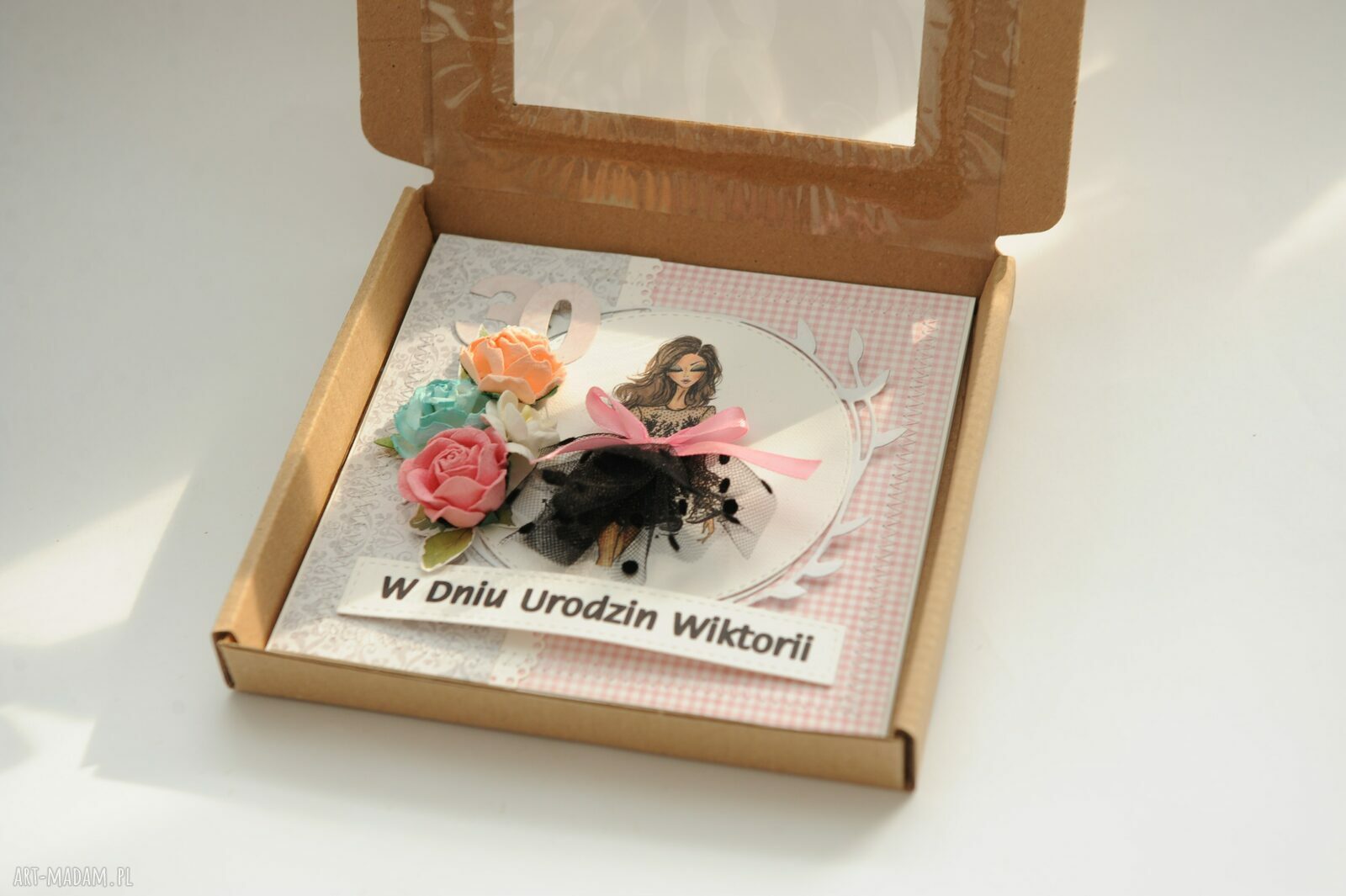 Kartka w pudełku urodzinowa 15x15 cm - personalizowana na zamówienie