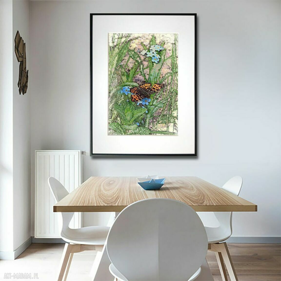 Grafika w ramie "Pod skrzydłami motyla" 30x40
