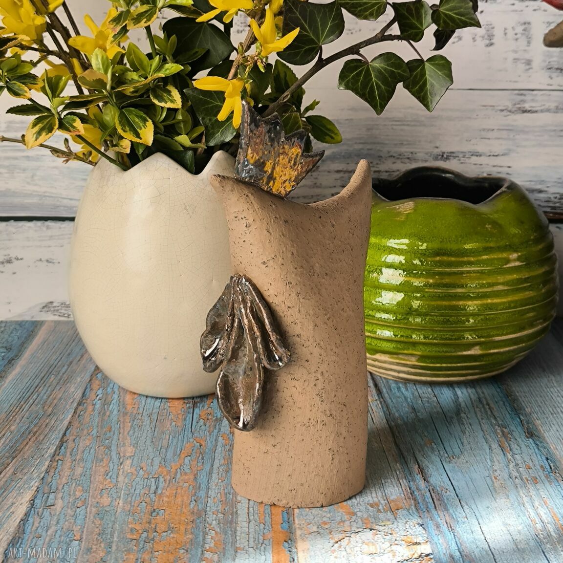 Ceramiczna kura w stylu rustykalnym - rustykalne dekoracje na Wielkanoc i werandę