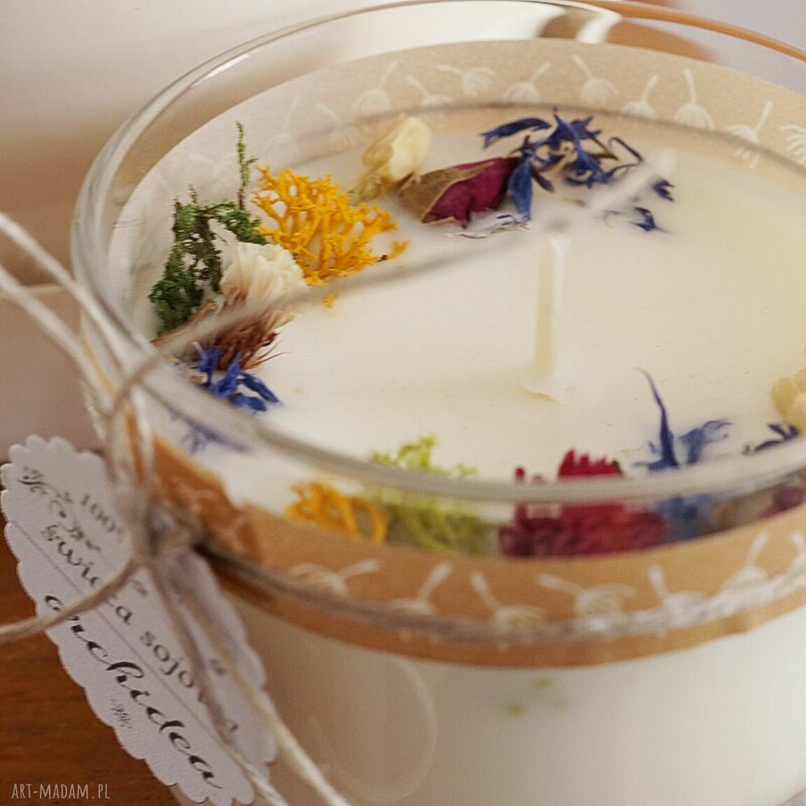 Świeca sojowa w szkle No. 7a z aromatem orchidei