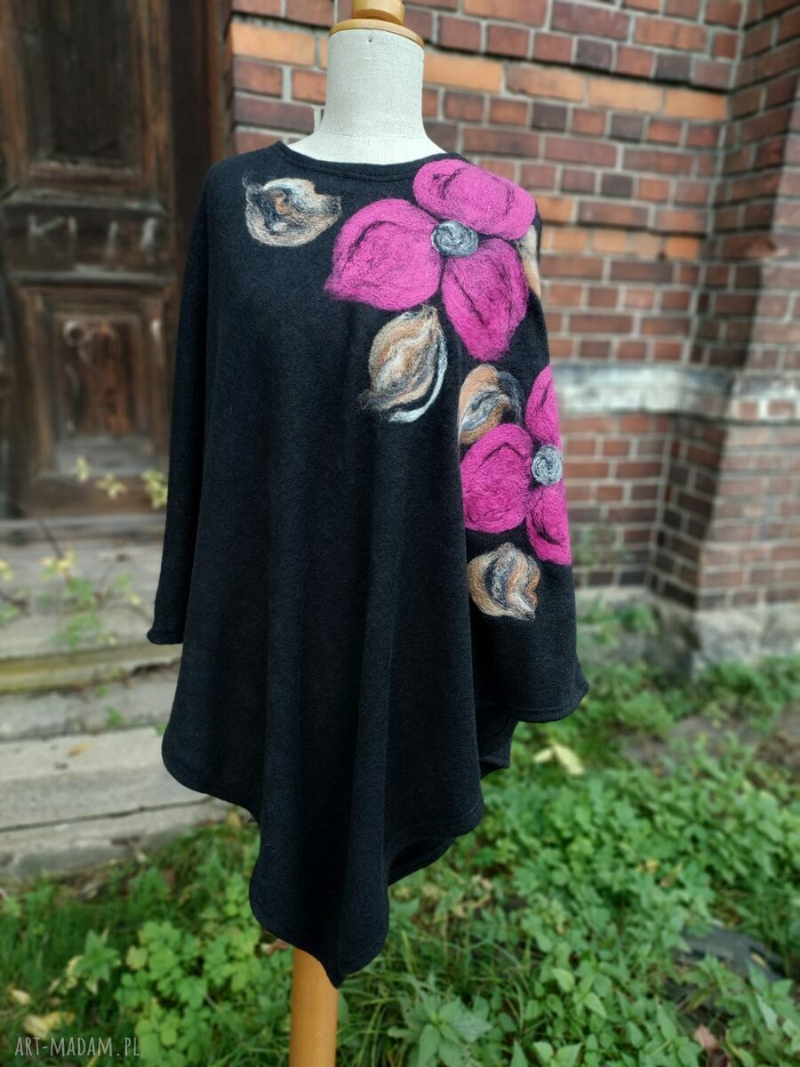 Poncho damskie w uniwersalnym rozmiarze 95/55 cm - filcowa aplikacja Ruda Klara