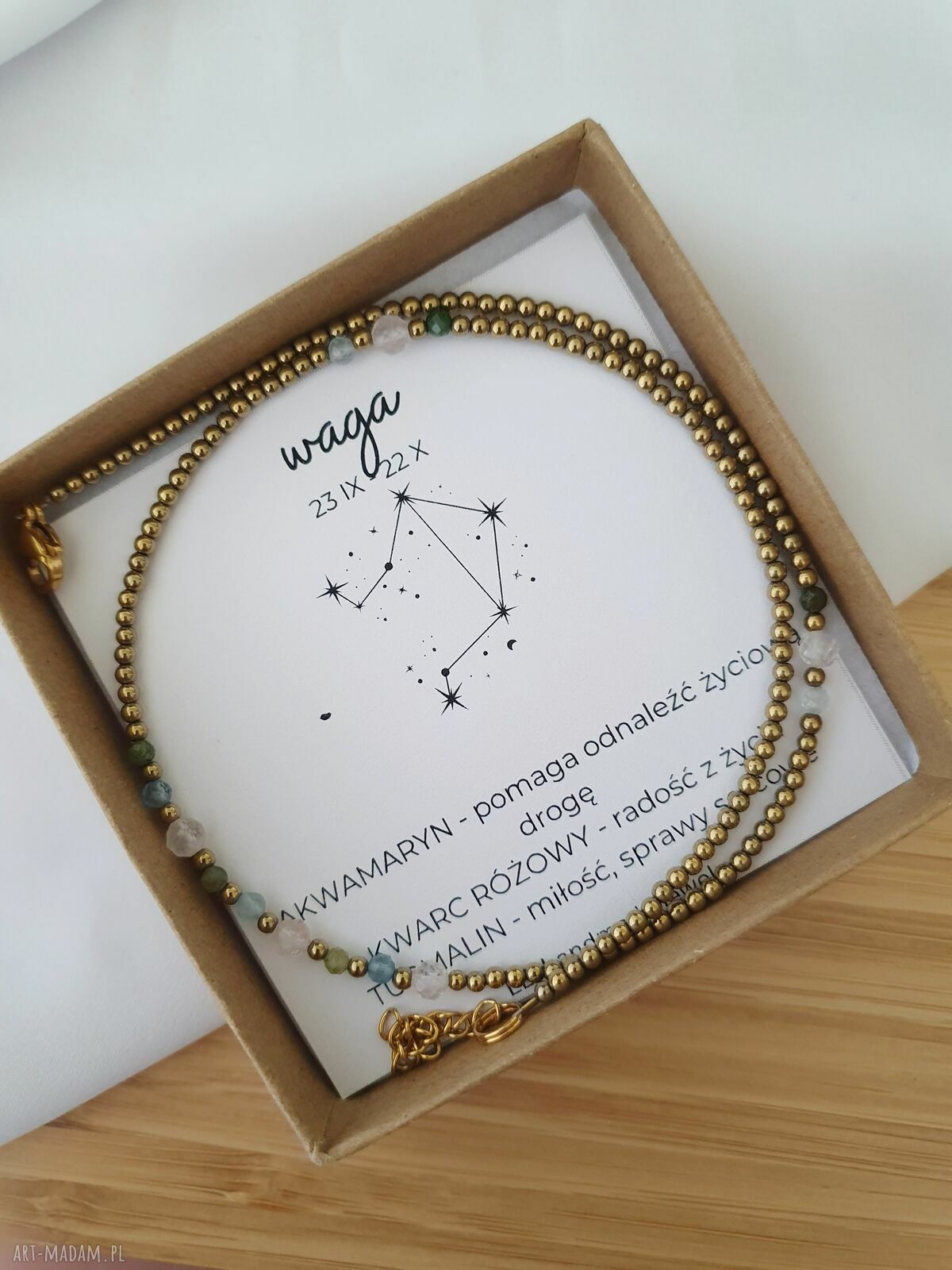 WAGA - minimalistyczny naszyjnik dla znaku zodiaku z kamieniami naturalnymi