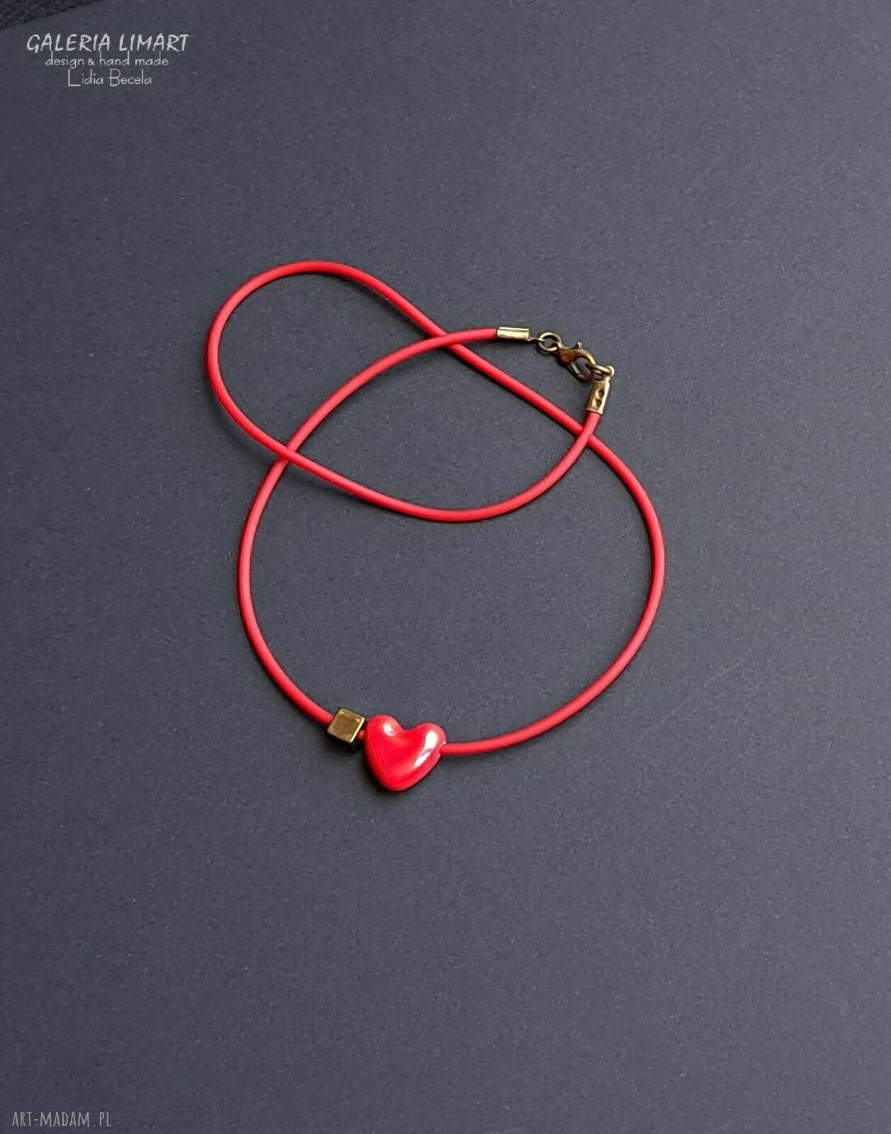 Walentynkowe serce z ceramiki - wisiorek handmade dla ukochanej osoby