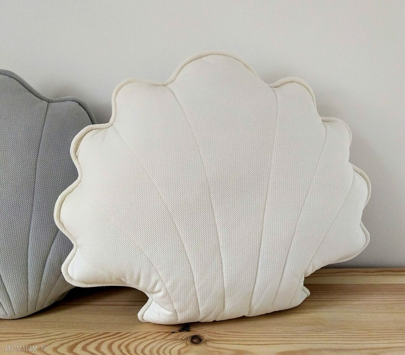 poduszki: Wanilia poduszka dekoracyjna ręcznie wykonane