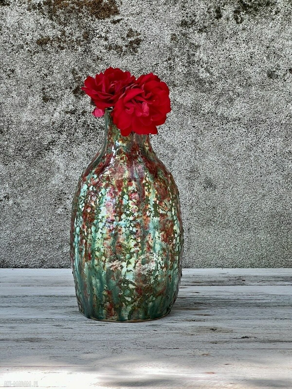 Kolorowy wazon butla ceramiczna - ręcznie wykonana dekoracja