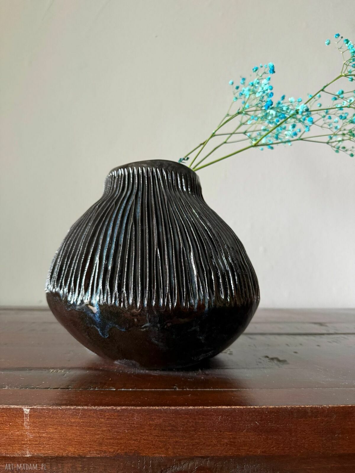 Wazon ceramiczny 'Deep Lines' - dekoracja handmade