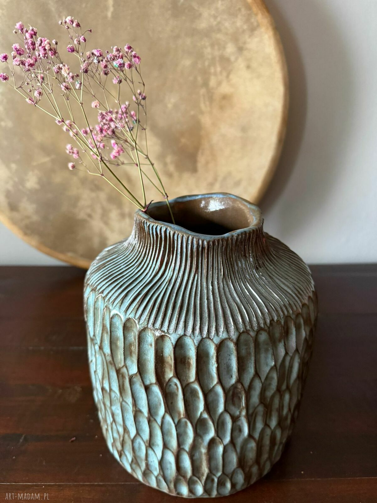 Wazon ceramiczny „Deep Lines” - ręcznie szkliwiony w głębokim niebieskim