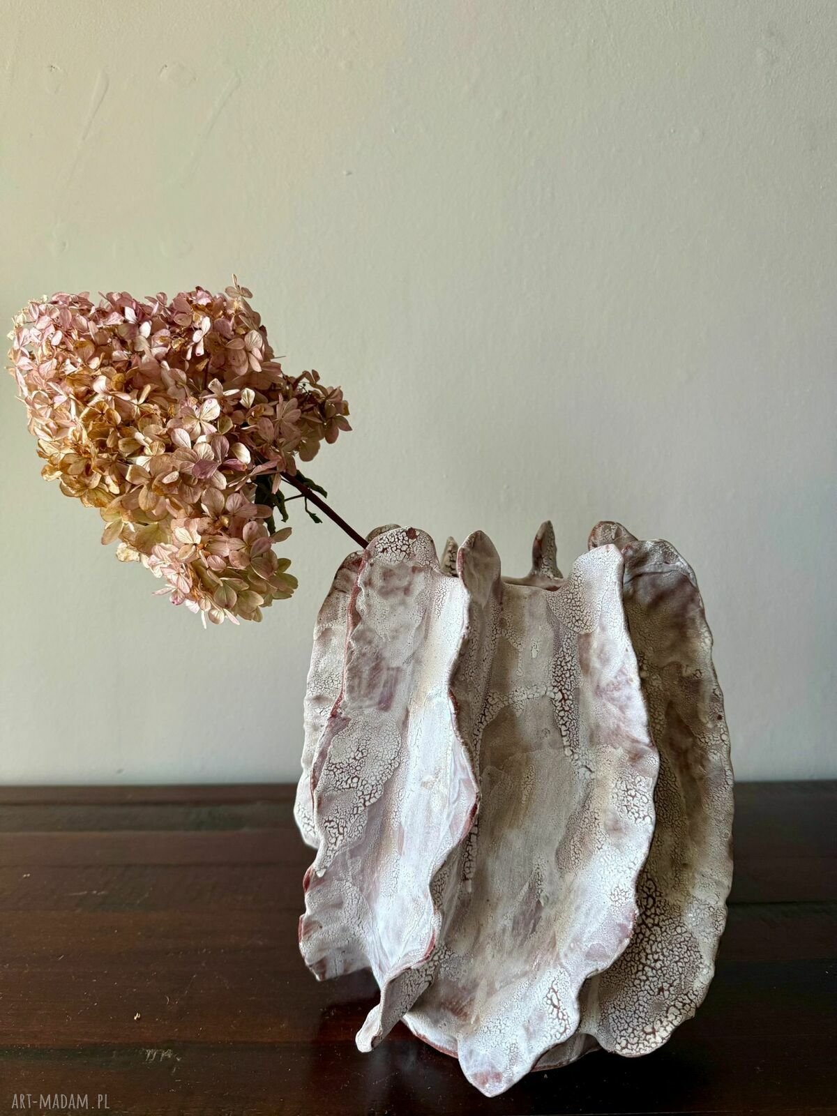 Wazon ceramiczny Oceanic Crush - morska rzeźba na Twoje wnętrze