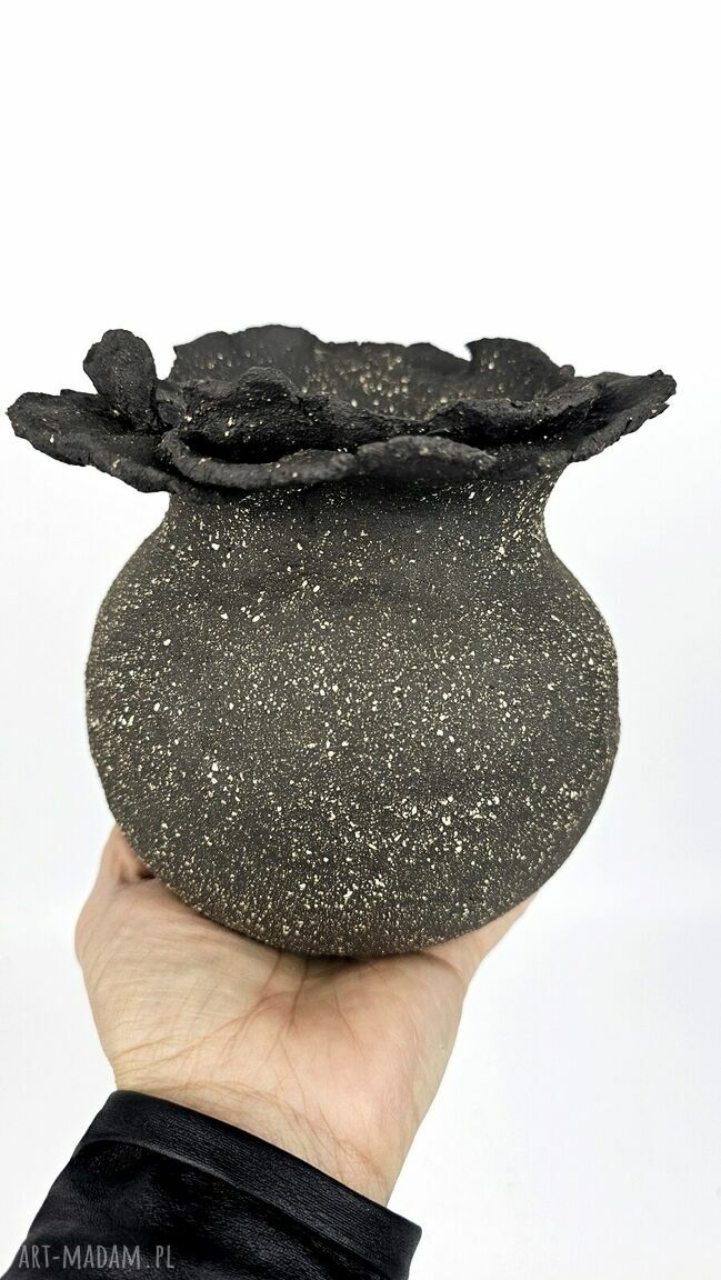 Wazon ceramiczny ręcznie robiony - oryginalna dekoracja do wnętrza i na prezent