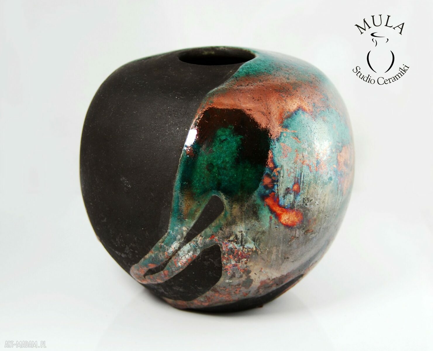 Wazon raku zielony z miedzianymi przebarwieniami - ceramika handmade