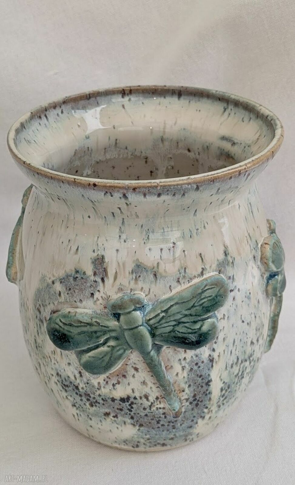 Ceramiczny wazon z ważką - wyjątkowa ozdoba domu