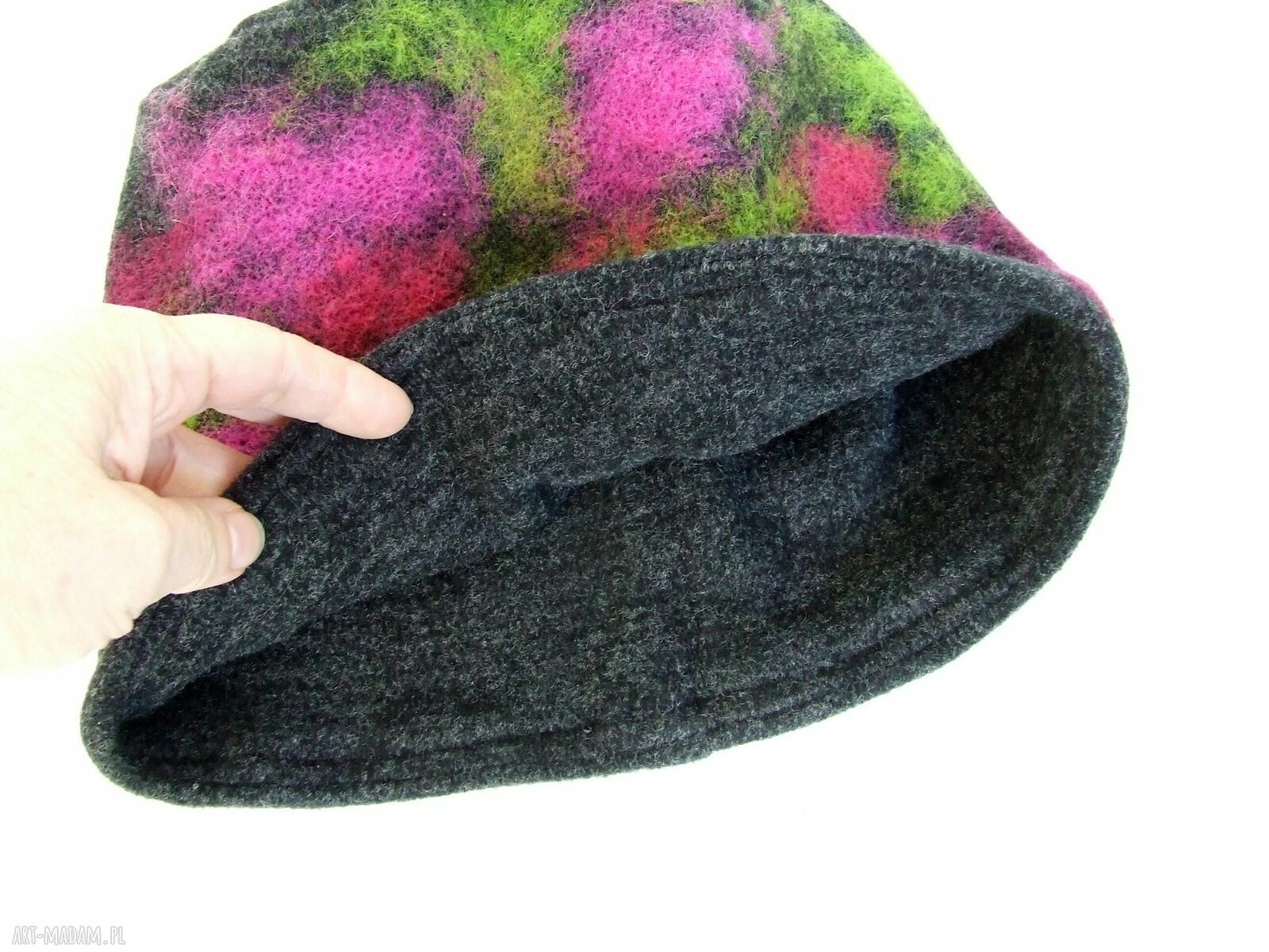 Podgląd projektu czapki handmade na zamówienie