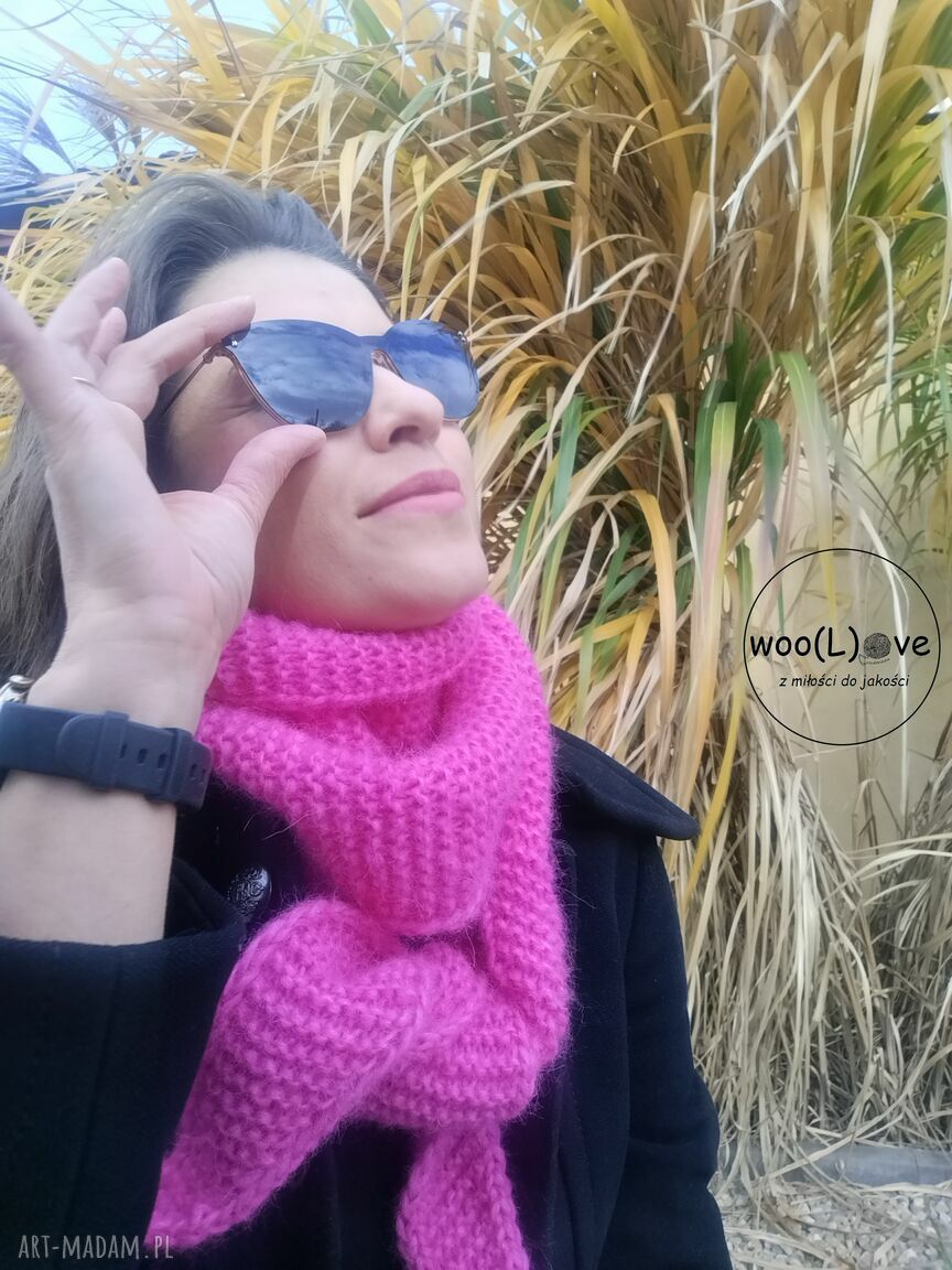 szaliki: Wełniany szalik TRÓJKĄTNA CHMURKA magneta Ręczne wykonanie