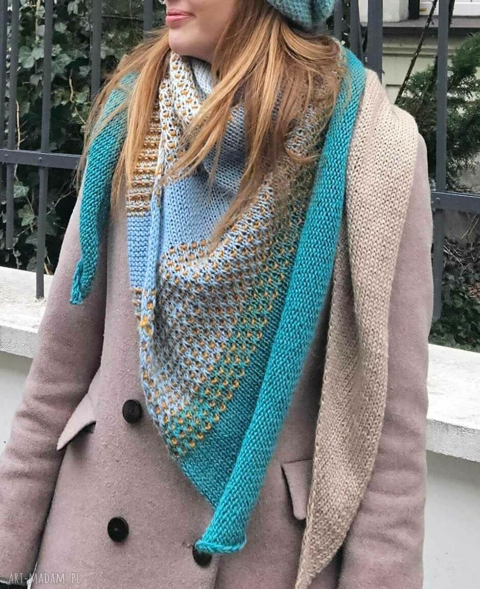 szaliki: wełniana chusta Hand Made