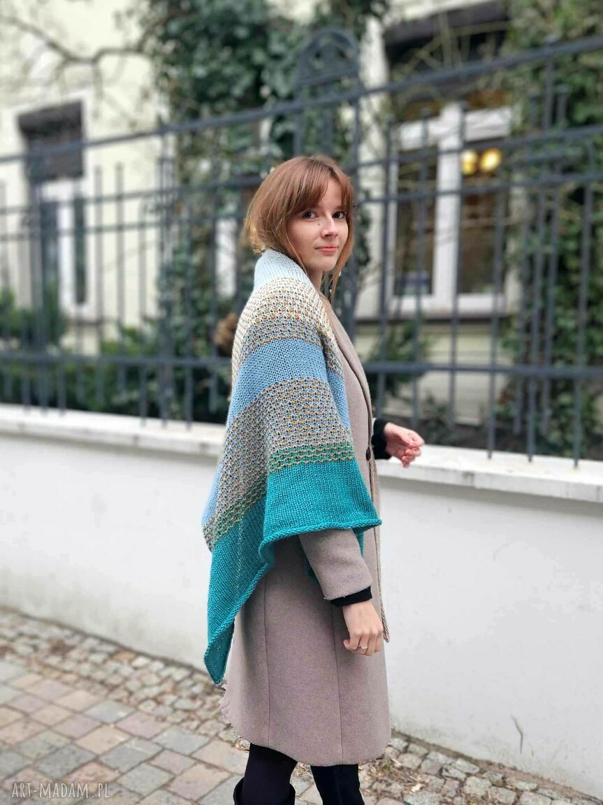 szaliki: wełniana chusta Hand Made