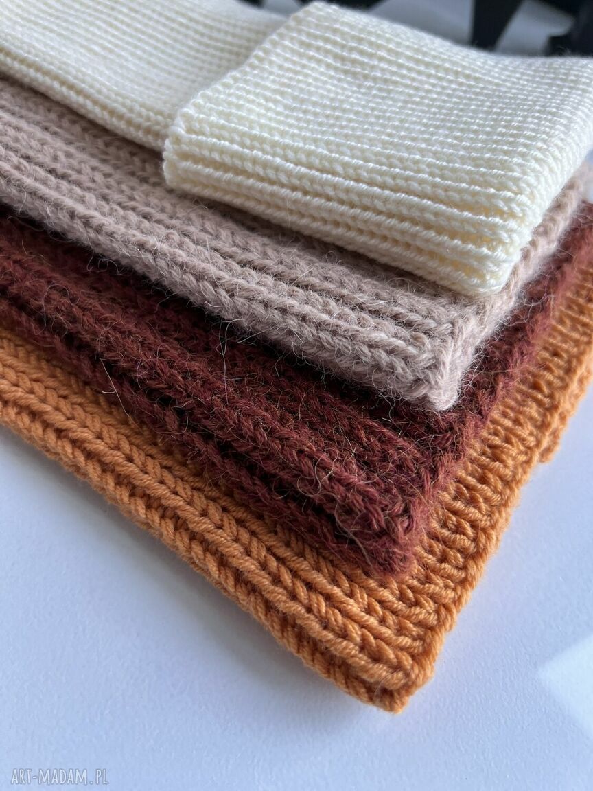 Czapka wełniana NANA 100% Baby Merino 56 Mandarynka