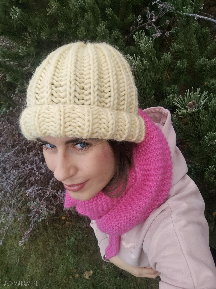 Czapka damska ANGIELKA (LEMONIADA) - ręcznie robiona z 100% wełny