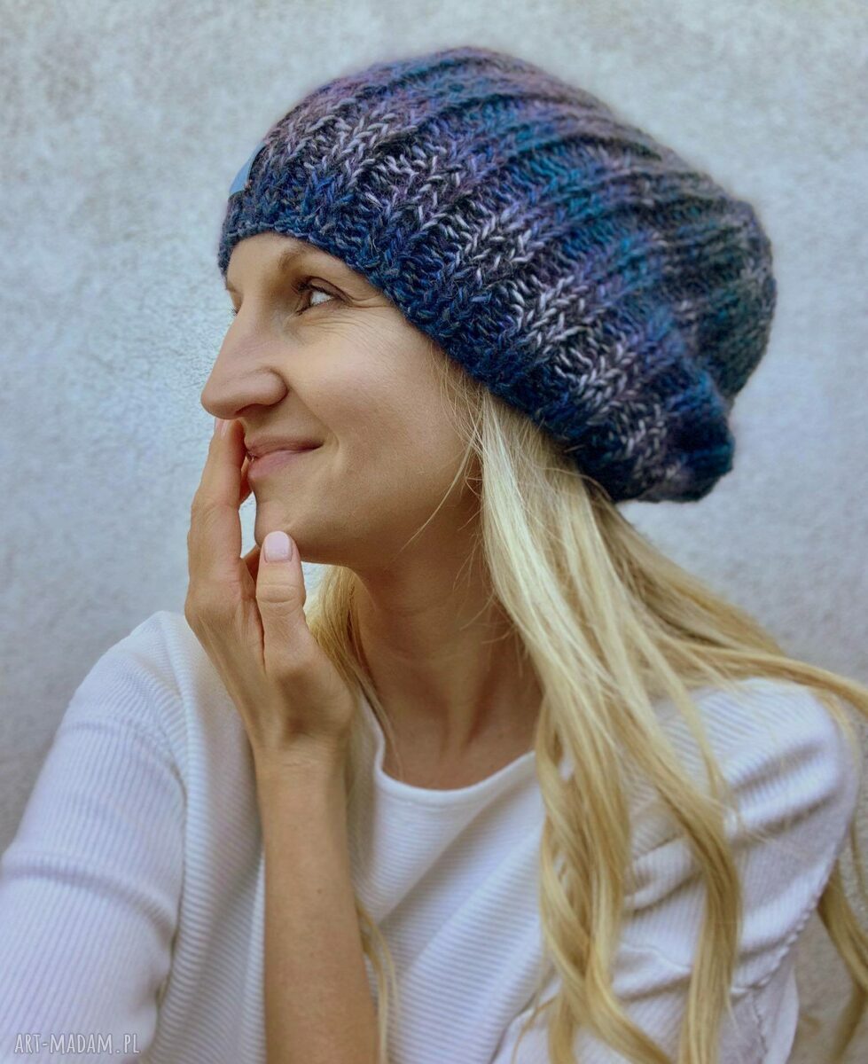 czapki: lekka ciepła czapka Hand Made