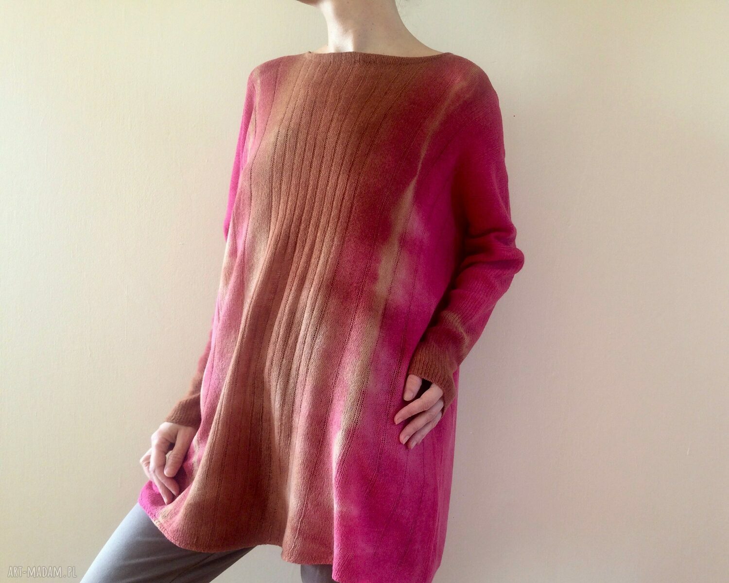 Wełniany sweter-tunika Malina & miód - oversize one size