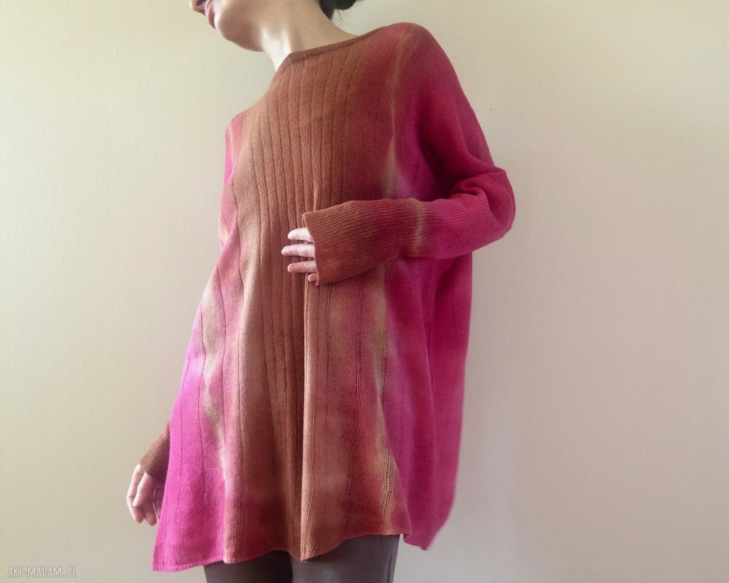 Wełniany sweter-tunika Malina & miód - oversize one size