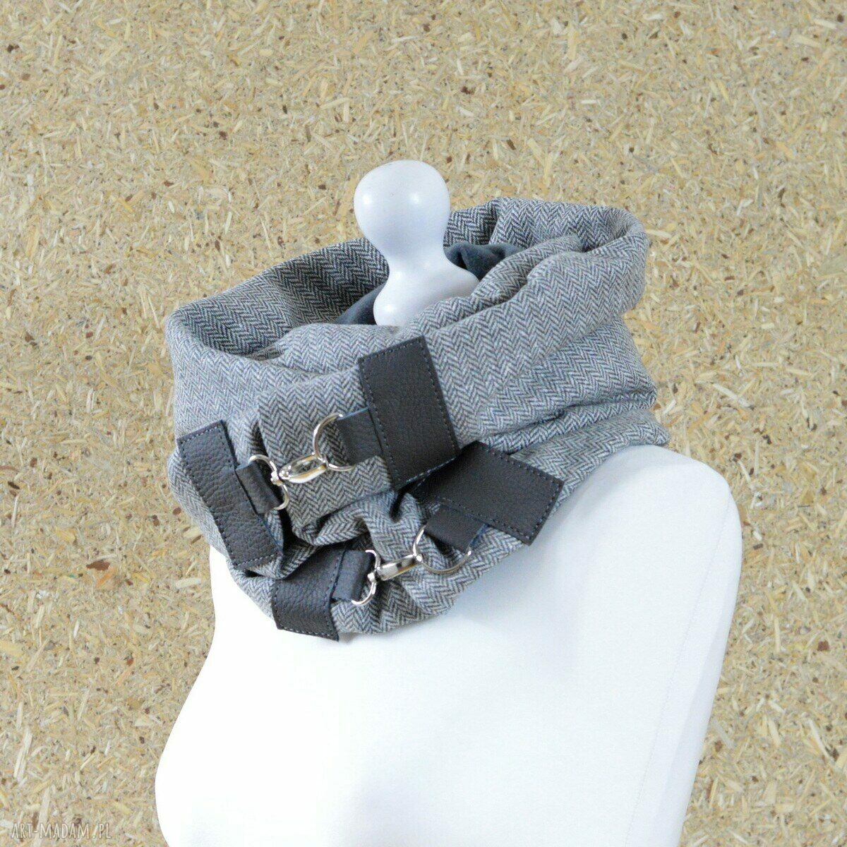Wełniany szal w jodełkę Szal unisex Szary handmade