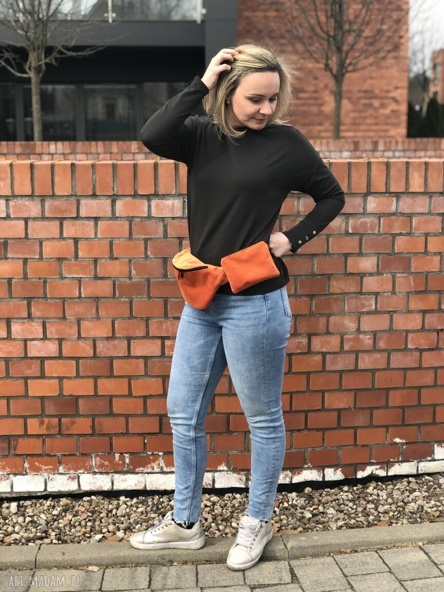 Nerka welurowa pomarańczowa „moc” z kosmetyczką