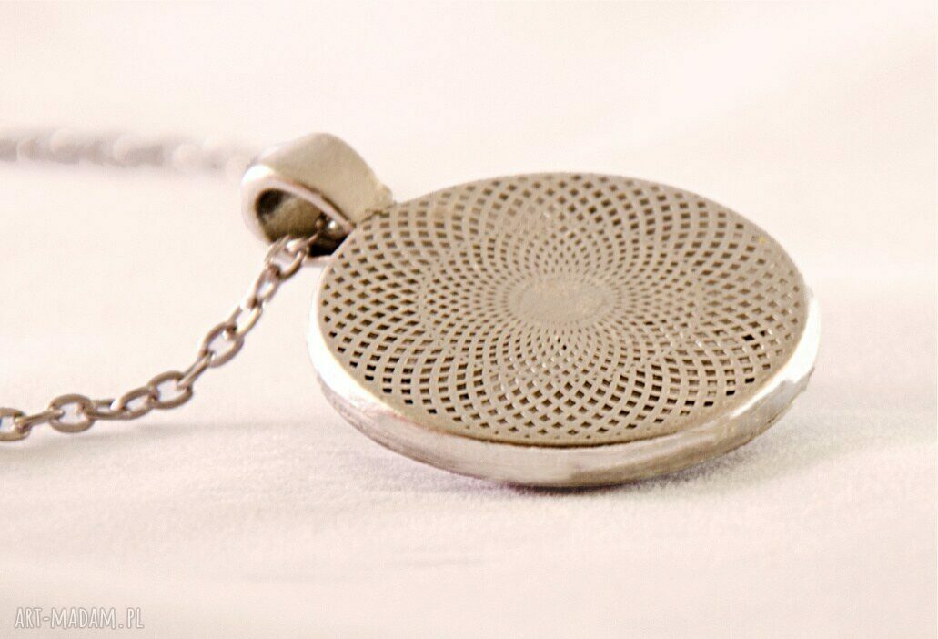 naszyjniki: Wenecja Duży medalion z łańcuszkiem HandMade