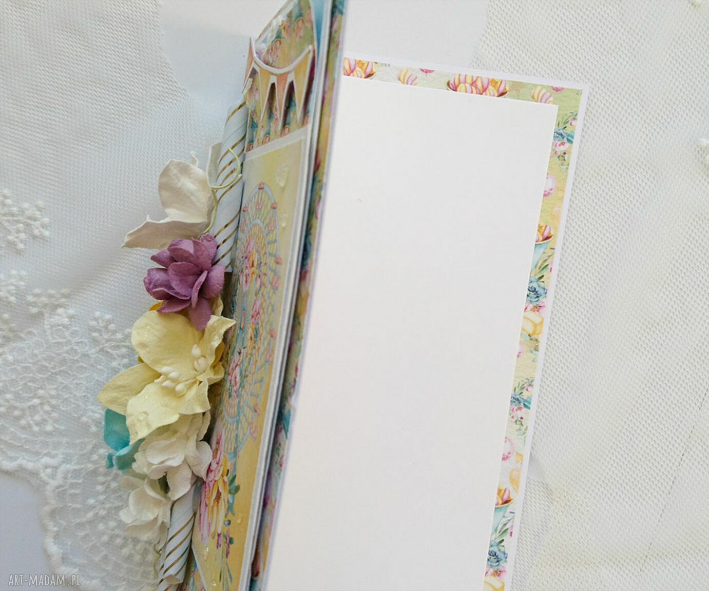 scrapbooking kartki: Wesoła kartka okolicznościowa Ręcznie robione