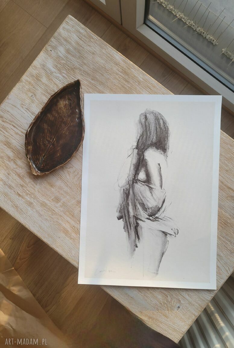 Whole - 50x70 grafika kobiety czarno-biały szkic (giclée na papierze archiwalnym)