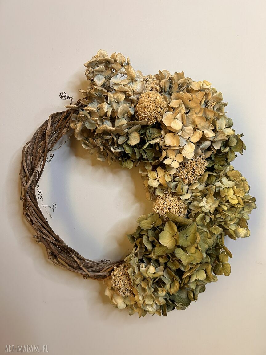 Naturalny wianek z suszonych hortensji (ok. 35 cm)