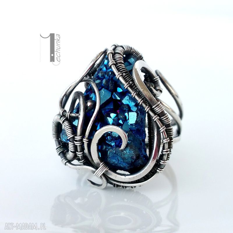 Osobliwość virgo srebrny pierścień kwarcem tytanowym srebro kwarc