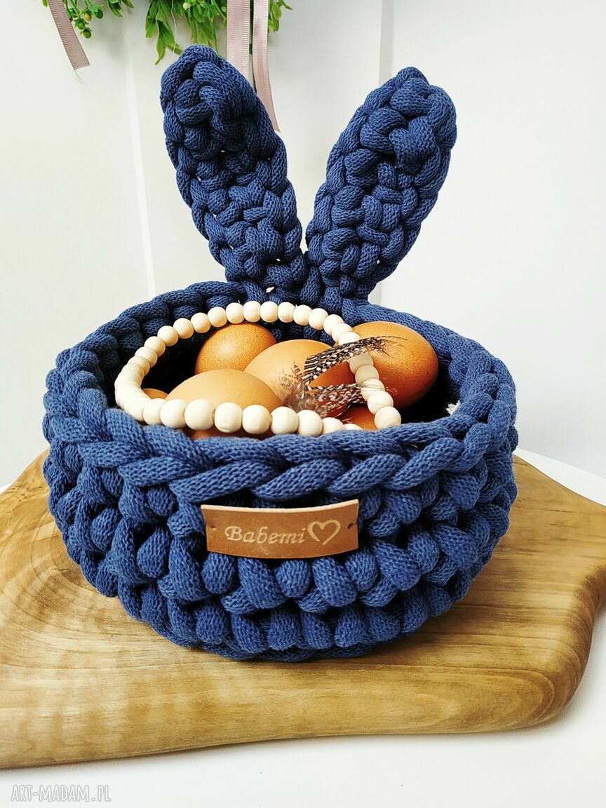 Koszyk wielkanocny zajączek z uszami „The easter bunny” - jeansowy koszyczek na jajka