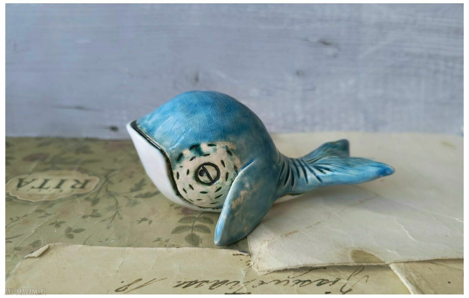 Wieloryb bajkowy - ceramiczna dekoracja handmade
