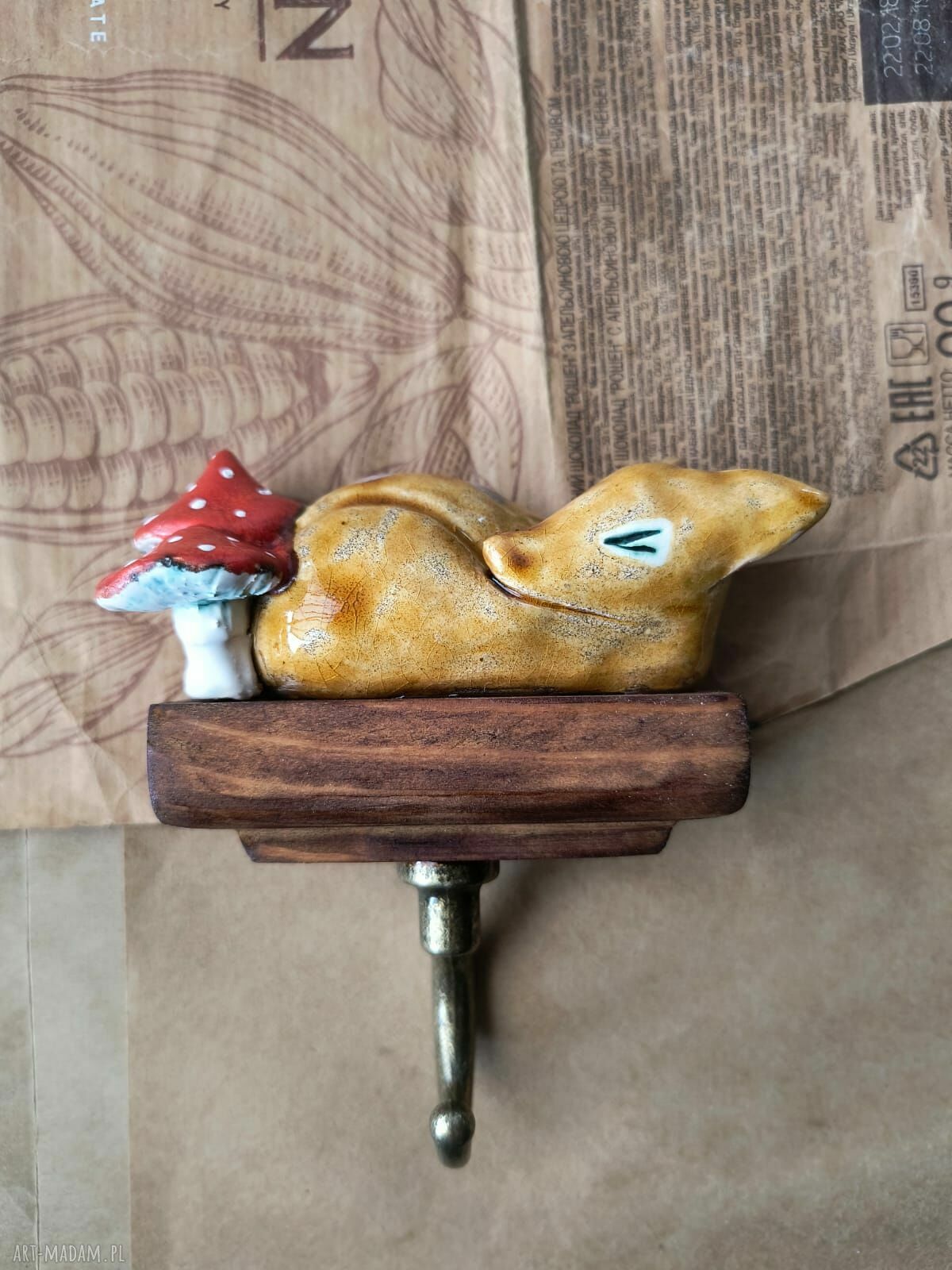 Wieszaczek z sarenką - leśna dekoracja z ceramiki handmade