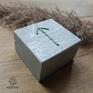 zrobione ręcznie malowane drewniane pudełko z runą tiwaz