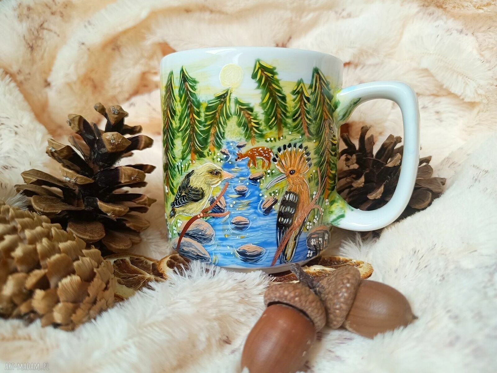 Wilga i dudek w pejzażu - ręcznie malowany kubek porcelanowy 270 ml