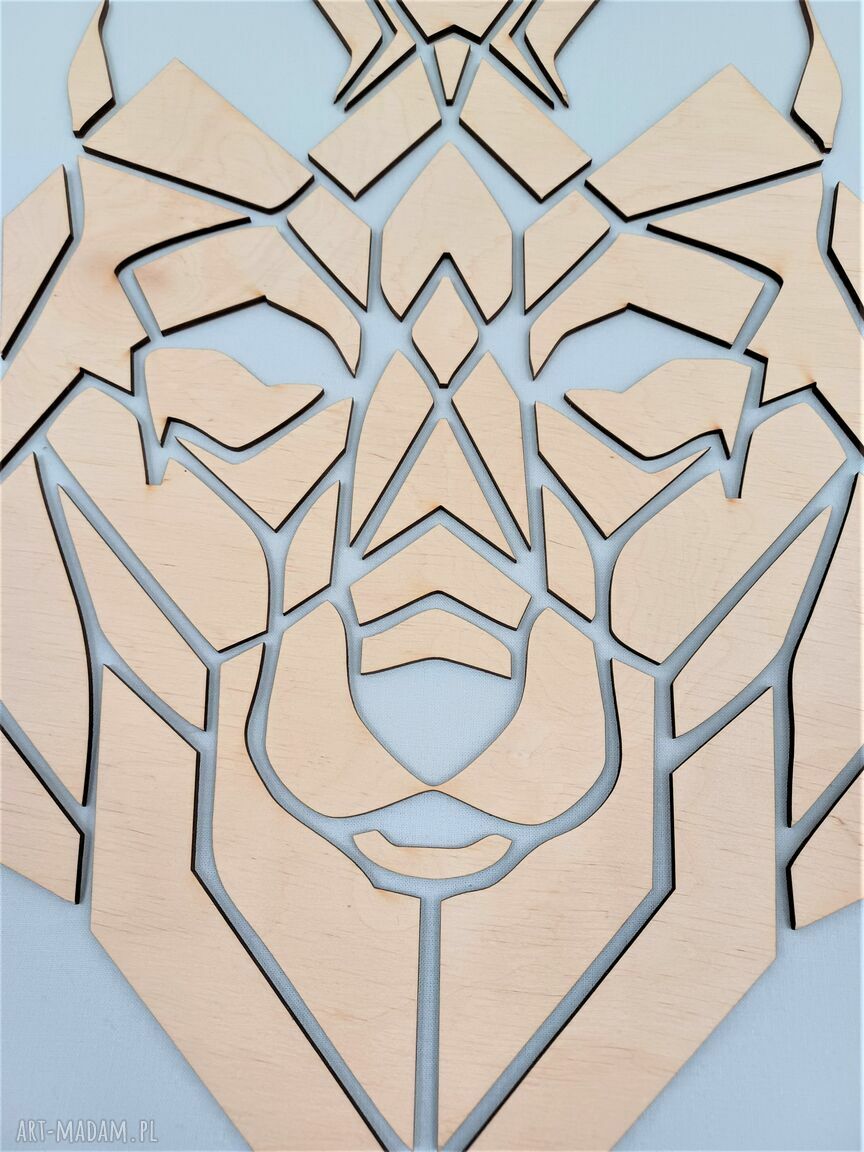 Wilk geometryczny 3D z drewna na błękitnej bawełnie - obraz przestrzenny 40x50 cm