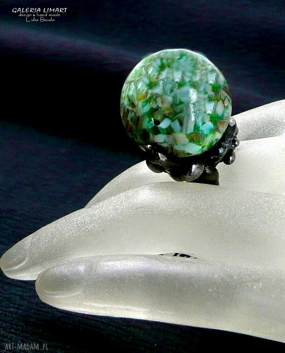 Wiosenny pierścionek Zielona muszla - autorski Tiffany handmade