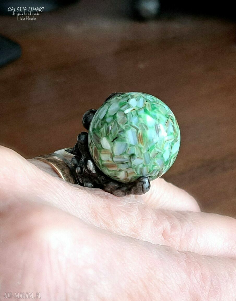 Wiosenny pierścionek Zielona muszla - autorski Tiffany handmade