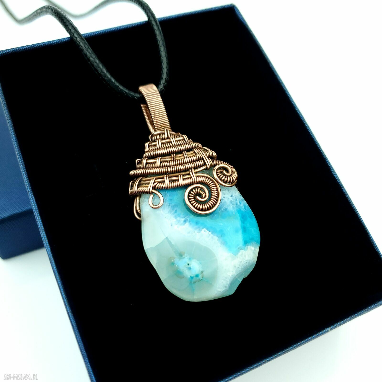 Wisiorek wire wrapping z agatem - miedziany dwustronny