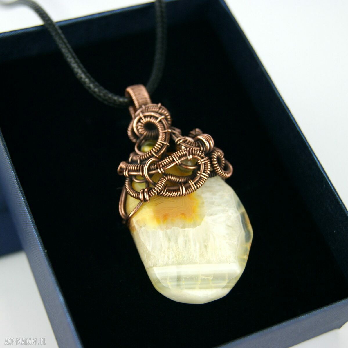 Wisiorek wire wrapping z żółtymi agatami - miedziany oksydowany, ręcznie robiony