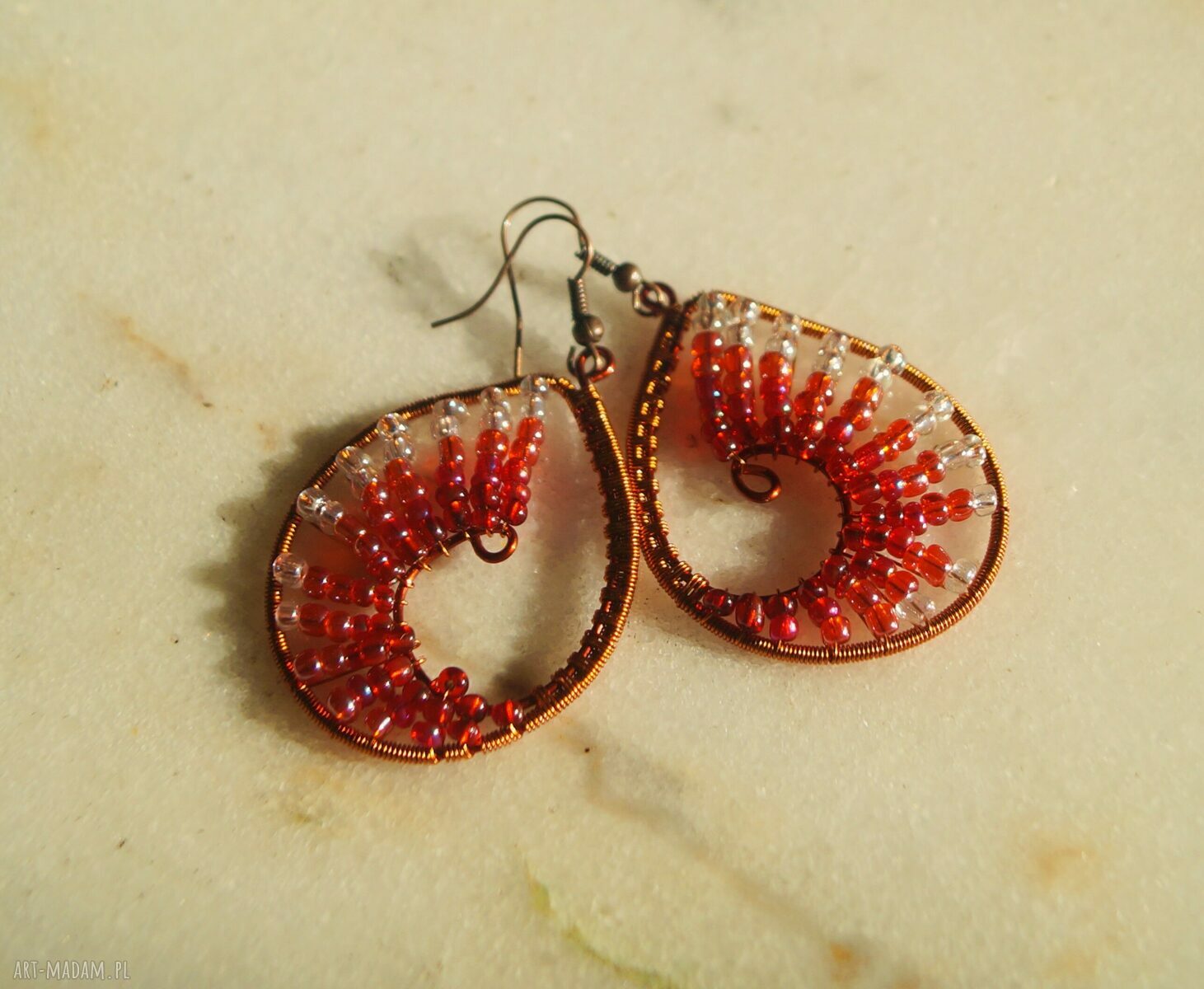 Krople czerwieni kolczyki ombre czerwień miedź tony etniczny