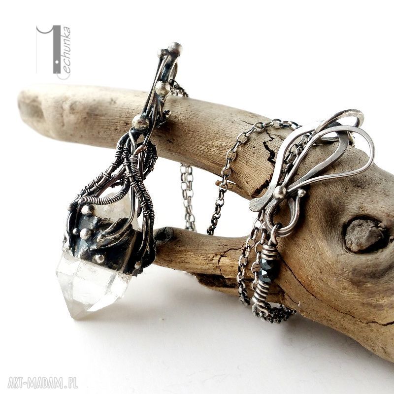 Lodowy amulet srebrny naszyjnik z kryształem górskim handmade (wire wrapping)