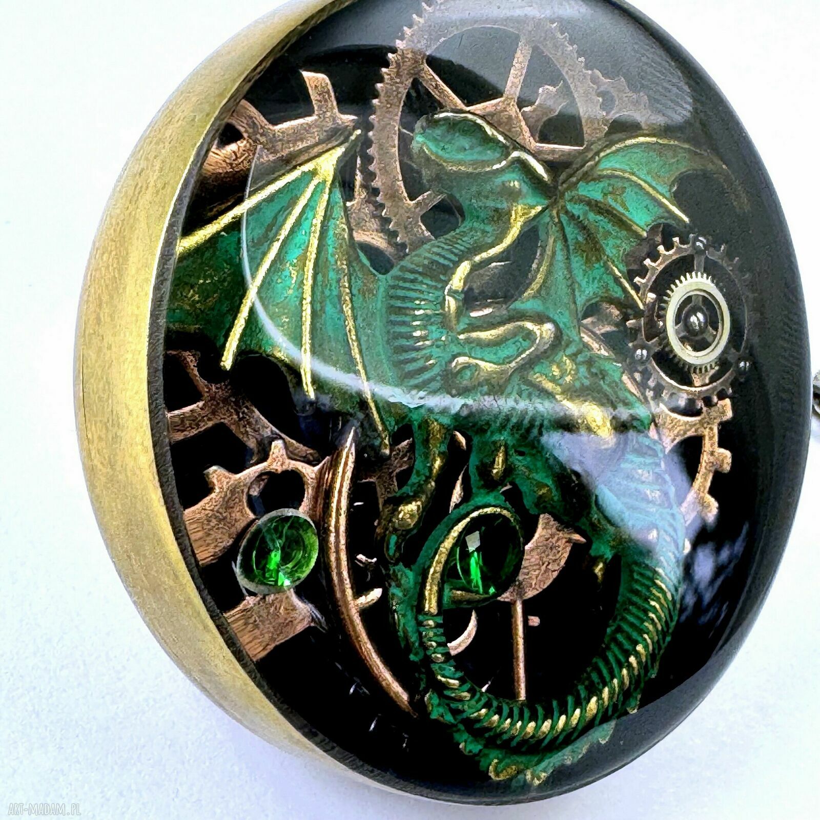 Wisior Dragon Green Beast - unikat ze starego mechanizmu zegarka i żywicy