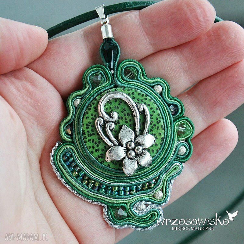 Medalion elfów sutasz soutache wisior magiczny zjawiskowy