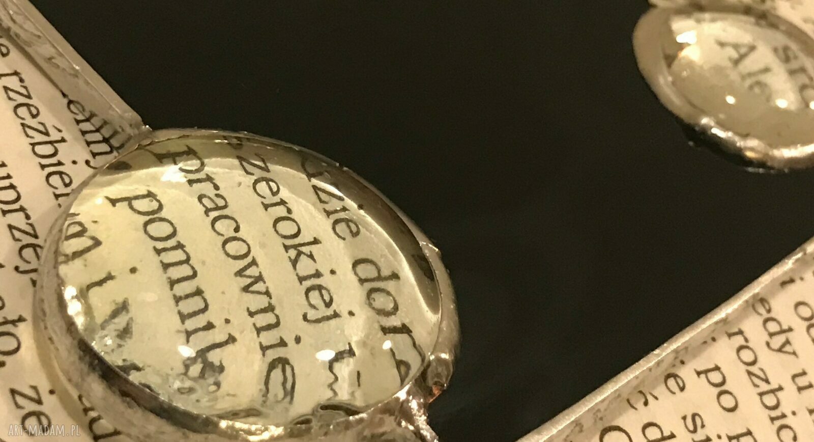 Wisior Tiffany ze szkła witrażowego - prezent dla niej