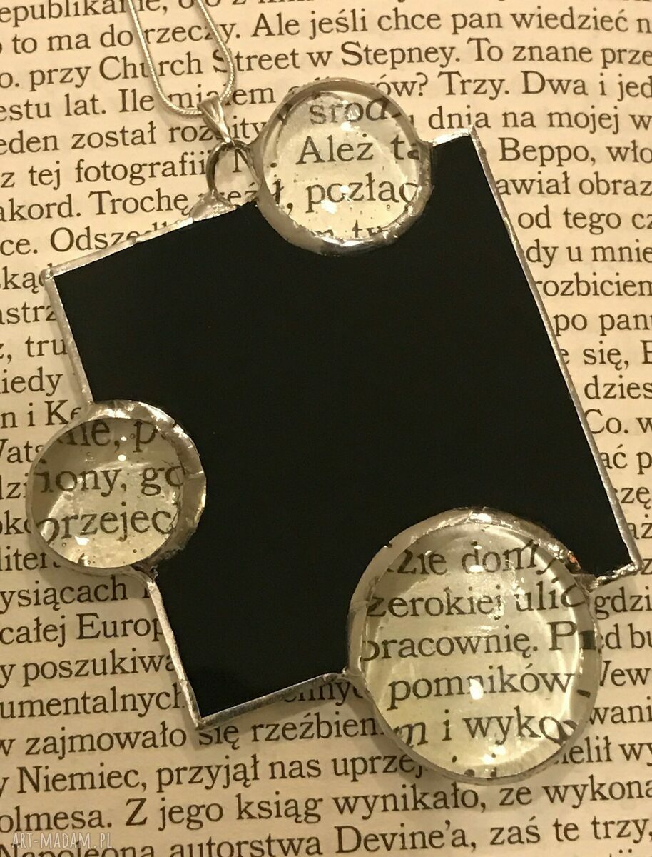 Wisior Tiffany ze szkła witrażowego - prezent dla niej
