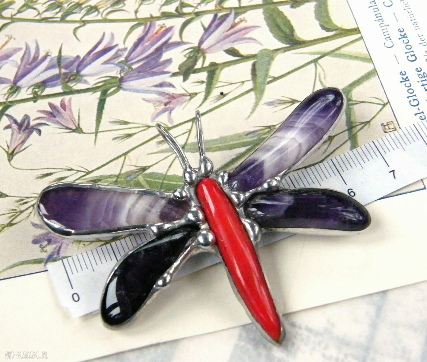 Broszka - wisiorek Motyl: ametyst i koralowce (Tiffany, amulet)