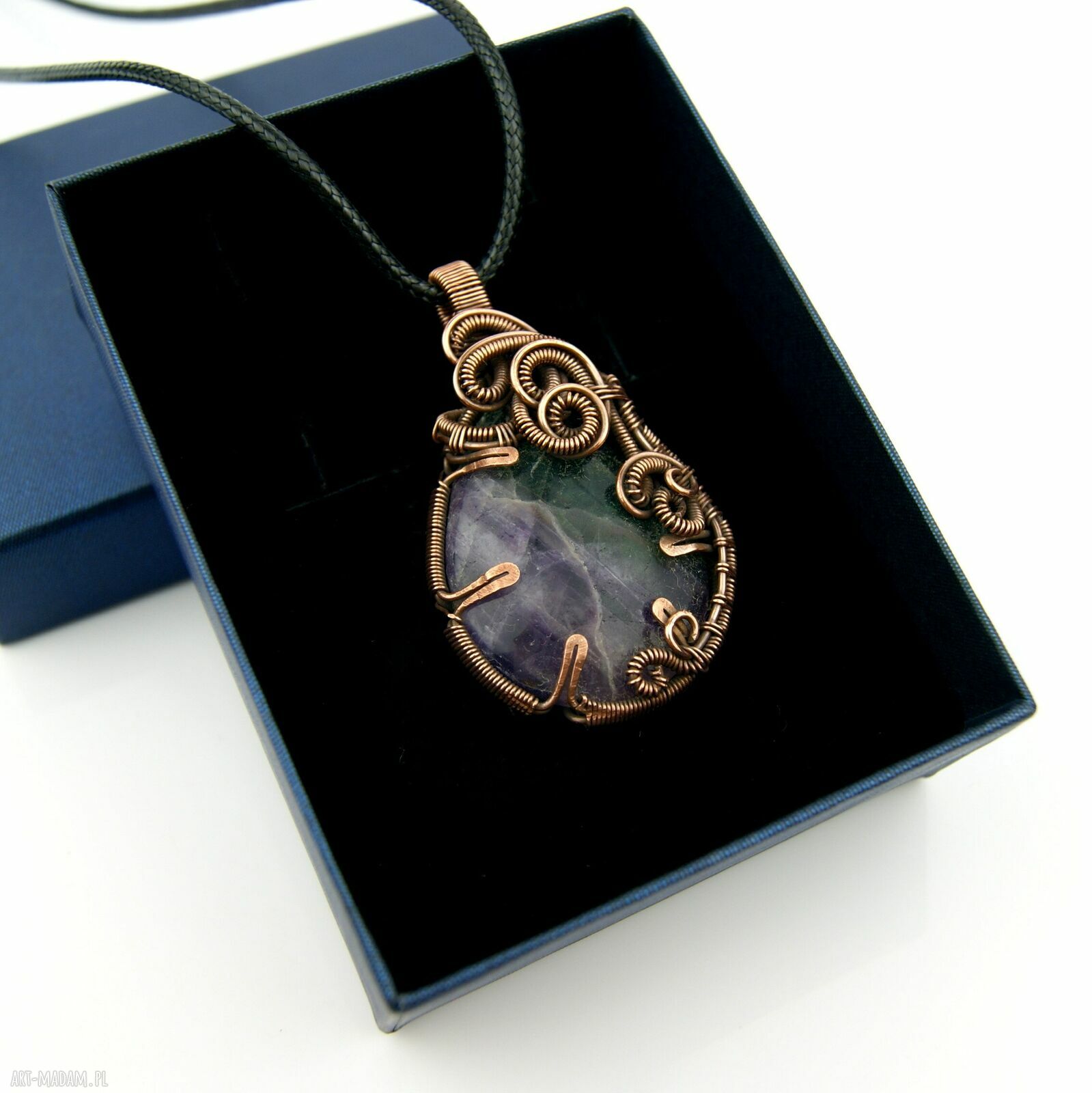 Fluoryt wisiorek wire wrapping z kamieniem - miedziany, oksydowany