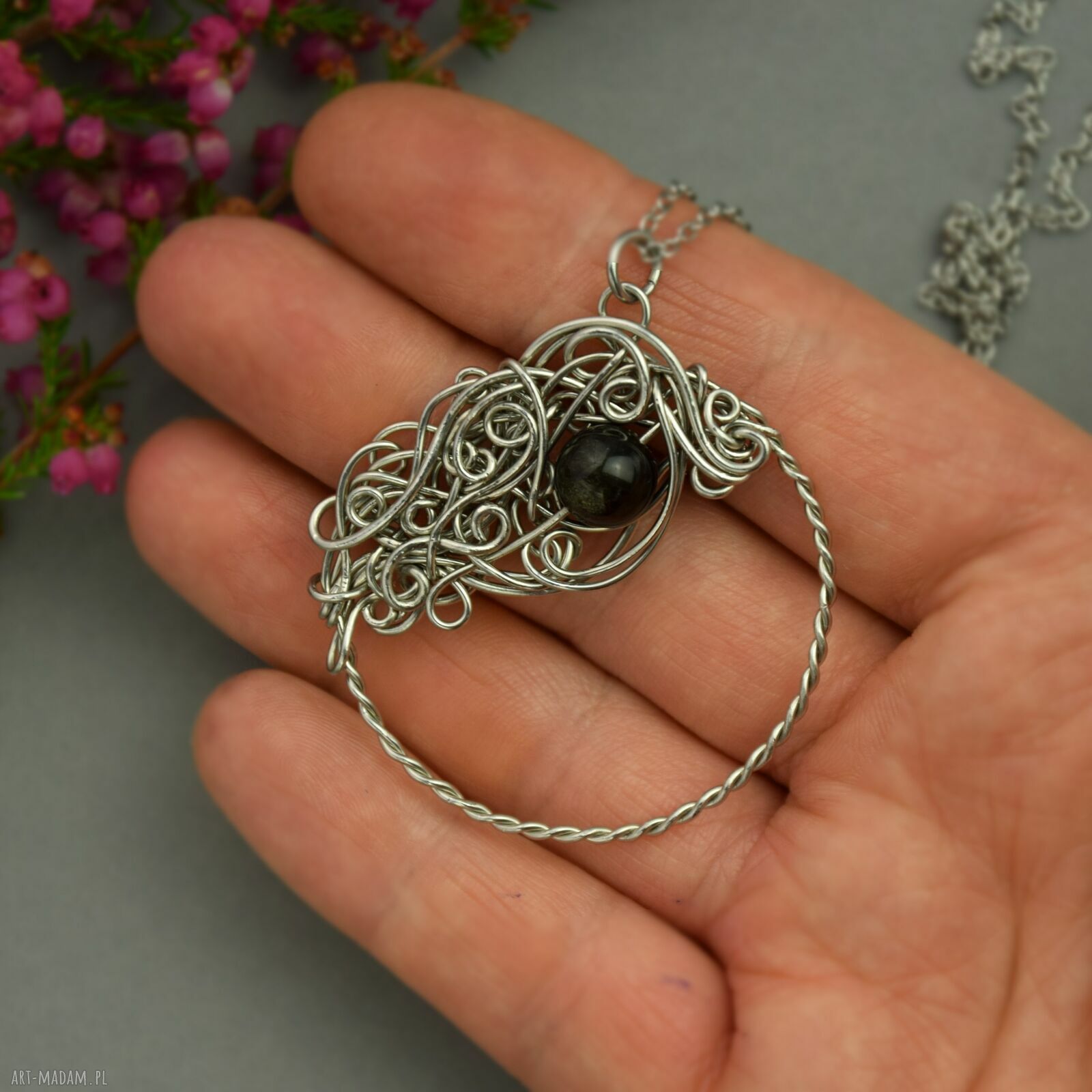 Wisiorek koło z obsydianem złocistym - rękodzieło wire wrapping